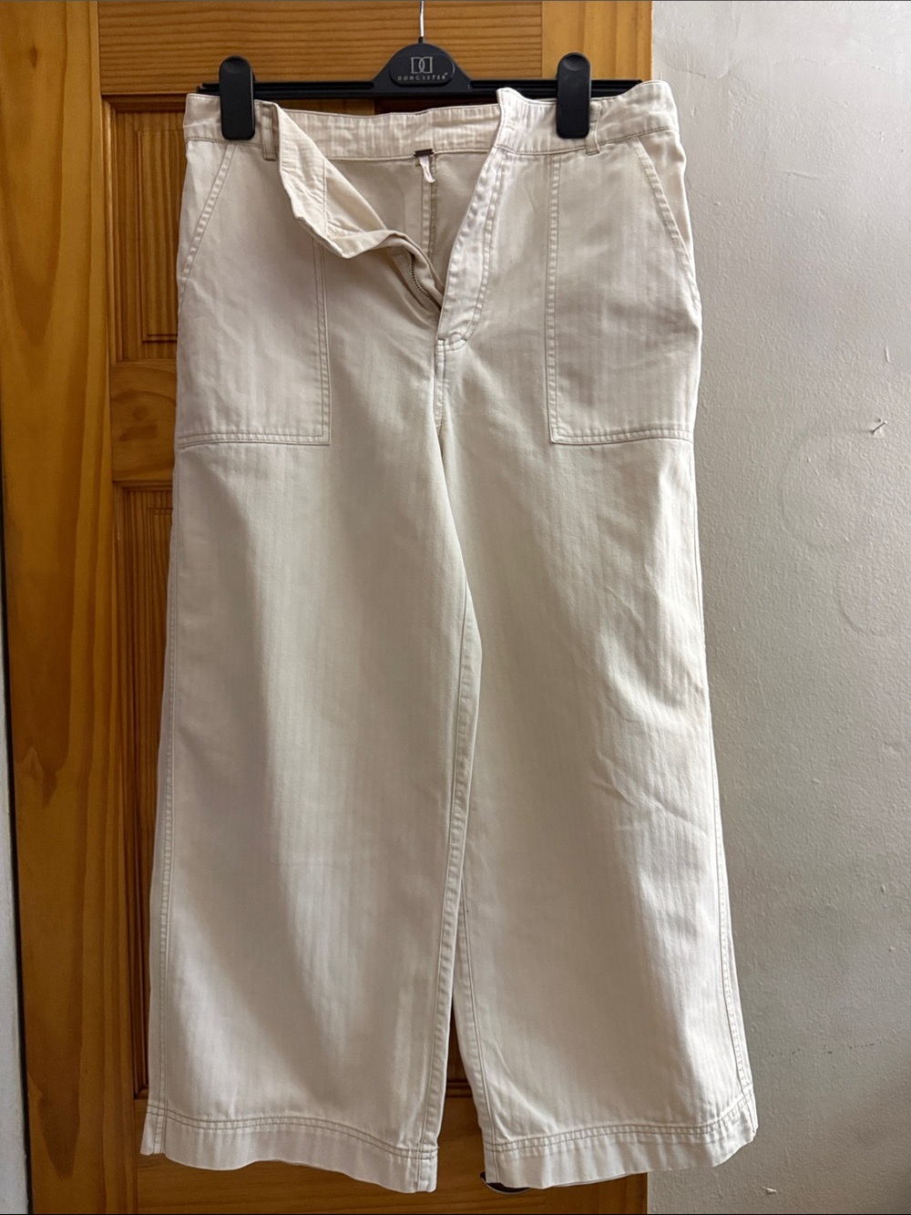 Free People Wide Leg Cropped Pants in Off-White